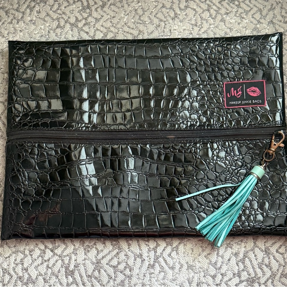 Makeup Junkie Bag Midnight Gator Large Clutch Cosmetic Pouch Black